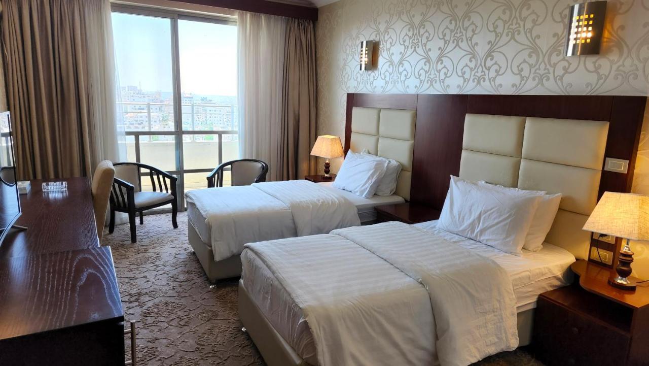 Red Crescent Guesthouse Рамала Екстериор снимка
